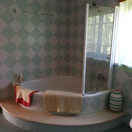 Homestay Suites Milharica